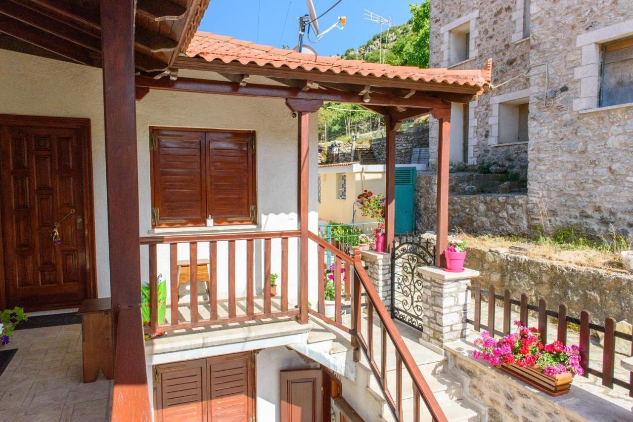 Apartamento Δημητσανασ Τοποσ Νύμφη Αγνώ Dimitsana Exterior foto